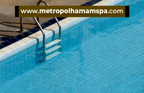 İstanbul Kapalı Yüzme Havuzu